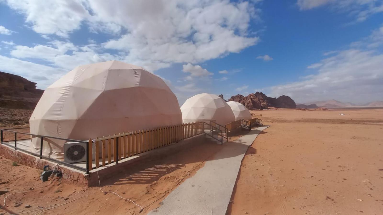 מלון וואדי רם Al Raha Luxury Camp מראה חיצוני תמונה