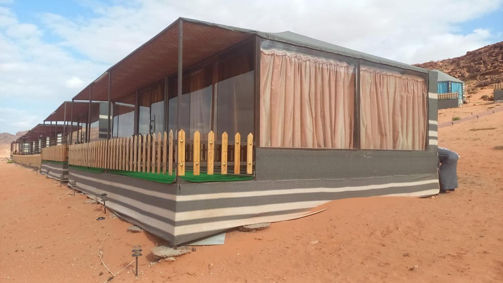 מלון וואדי רם Al Raha Luxury Camp מראה חיצוני תמונה