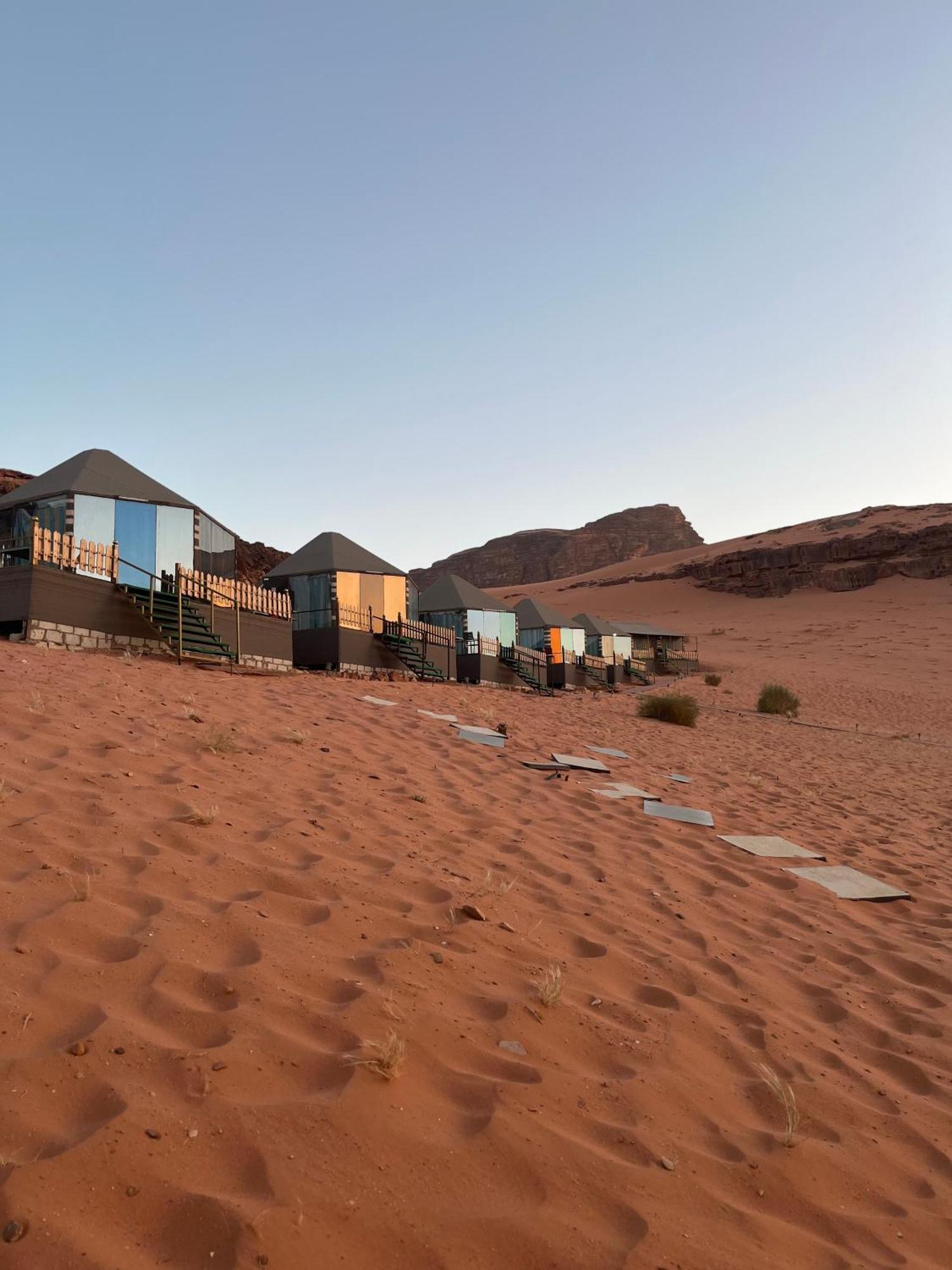 מלון וואדי רם Al Raha Luxury Camp מראה חיצוני תמונה
